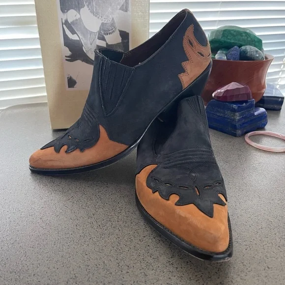 Vintage Guess Georges Marciano booties ankle boots sz 10 - Picture 1 of 8